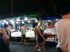 -拉威海鲜市场