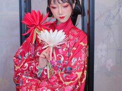 -翩若国风汉服体验馆