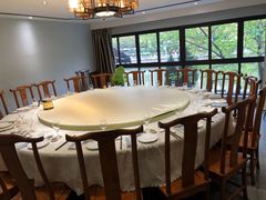 包厢-好兄弟郭巨海鲜(天一阁店)