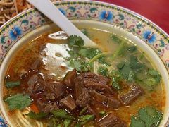 -金杨拉面王小吃面馆·牛三宝面·红烧牛肉粉