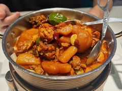 阿里疆大盘鸡-阿里疆Alijiang·丝路美食·异域风情·清真(长楹天街店)