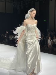 -Renee芮亦婚纱(原丽莎)