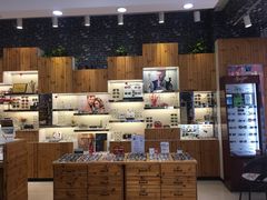 -一代眼镜·蔡司配镜(浦东大拇指广场店)