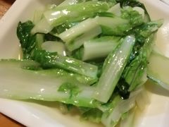 -临江餐馆二楼美食部落