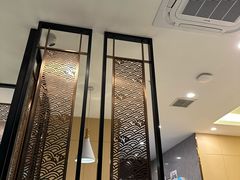 -七欣天香辣蟹火锅(闵行浦江欢乐颂店)