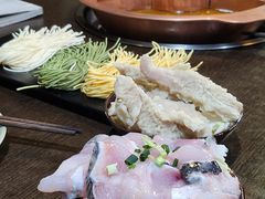 -滇釜火锅·能喝汤的火锅(车公庄店)