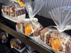 -Laderach 莱德拉(上海环贸iapm店)