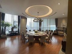 -泓历皇朝酒店(东亭店)