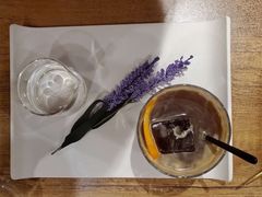 -ZING COFFEE 镜咖啡