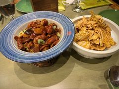 腊八蒜炒大肠-那家小馆•北京菜•烤鸭(中关村店)