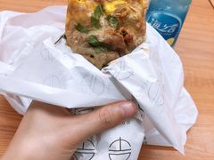 招牌煎饼果子-何太吉·煎饼果子(海防路店)