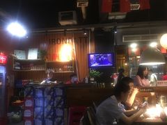 大堂-铁胖子口碑长沙菜·龙虾烧烤(赤岗社区店)
