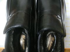 -靓足鞋店(大沽南路店)