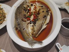 -六泰居·尔滨地标·东北菜(泰山路店)