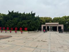 -上海市龙华烈士陵园