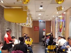 大堂-麦当劳(广州新港东路第二分店)