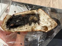 黑芝麻碱水-雀食面包店(钟楼店)