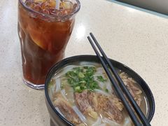 招牌牛腩河-潮園·香港牛腩粉麵
