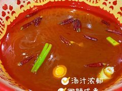 -老刘生态大鱼坊铁锅炖鱼(赛马场店)