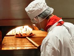 -城市大道红炉披萨烘焙坊