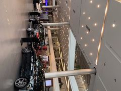 -天津波士信达奔驰4S店(卫津南路店)