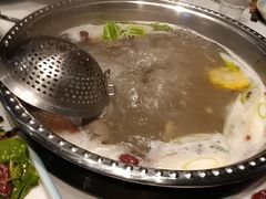-乡土黄·鲜牛肉火锅·小龙虾(兴业街店)