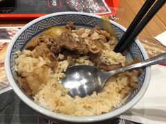 招牌特制牛肉饭-吉野家(深圳水贝分店)