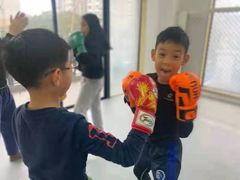 -EFL巴西柔术·综合格斗·泰拳·少儿体能训练(虹桥德必馆)