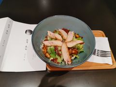 -物质生活书·酒吧
