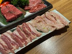 -炼火烤肉店