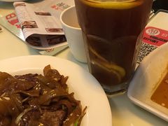 -新大咀港式茶餐厅(宝山万达店)