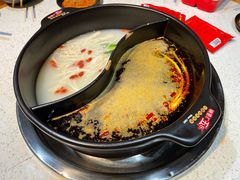 鸳鸯锅-钢管厂歆瑞源油卤串串香(春熙路太古里店)