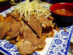 酱牛四样-赵记煎饼卷大葱(东岳店)