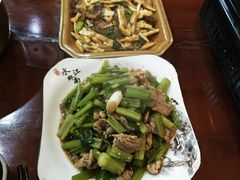 -苗湘食府(十年店)