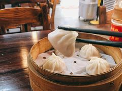 鲜肉汤包-赤酱红油(家乐福店)