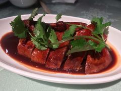 本帮酱鸭腿-三玛璐酒楼(汉口路店)