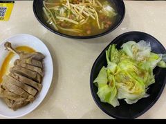 -龙记桂林米粉(财满街店)