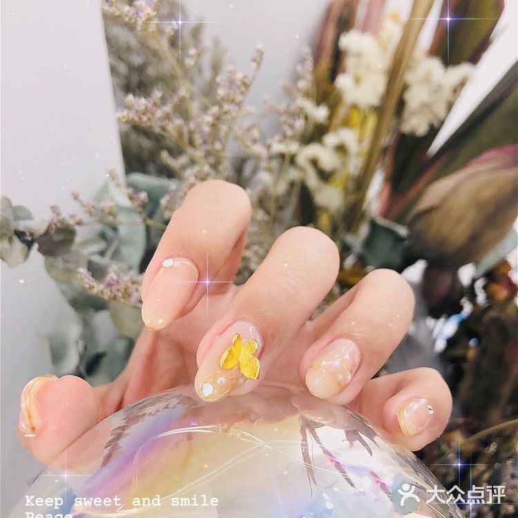 秋冬蝴蝶🦋美甲/奶茶色仙女美甲造型分享