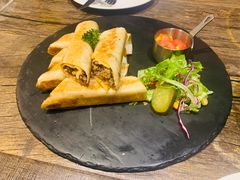 -HIGH FIVE哈福手工汉堡(桂林路店)