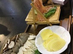 -香天下·四川火锅(安镇大润发店)