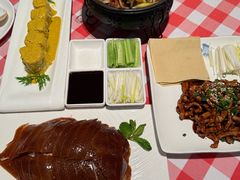 -京尊烤鸭店JINGZUN(春秀路店)