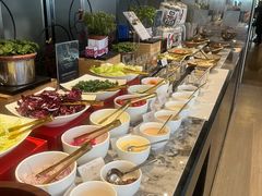 -圣丰索菲特·2 On 988 Café 自助餐厅