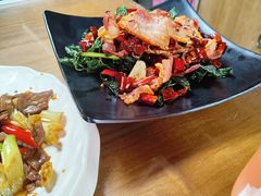 -隔壁老王·家常云南菜(花巷店)