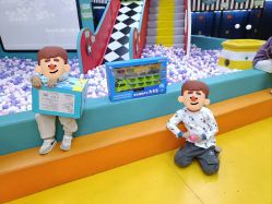 -孩子王童乐园(西安万象城店)