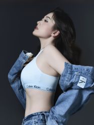 -绝对人气写真艺术中心