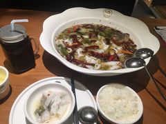-江渔儿酸菜鱼(映月湖环宇城店)