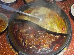 -赵美丽·重庆社区火锅·直营店(火车东站·中豪国际店)