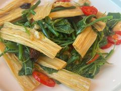 丝瓜尖拌腐竹-簋街仔仔小龙虾(总店)
