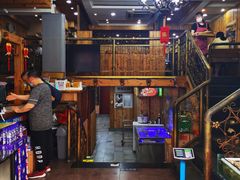 大堂-老东镇啤酒屋海鲜加工·蒸汽海鲜·海鲜烧烤(台东店)