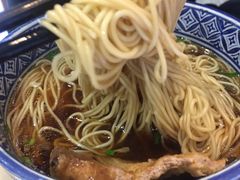 -聚笼鲜美食(凤凰街店)